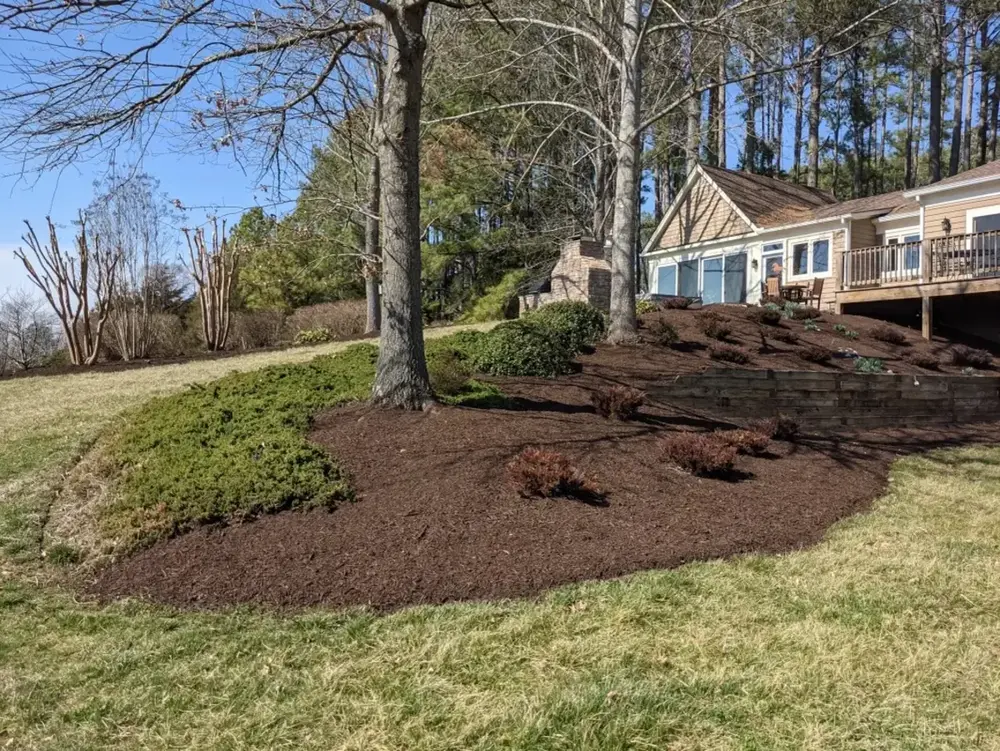 Landscape mulching and bed installation — Charlottesville VA